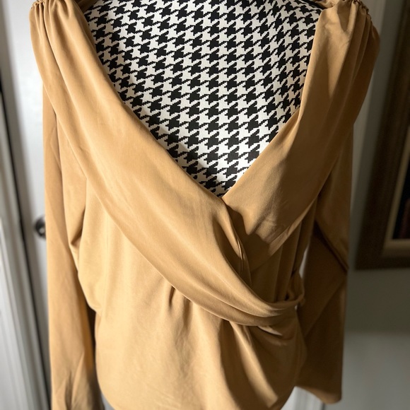 Express; Butterscotch off the shoulder wrap top - Picture 4 of 8